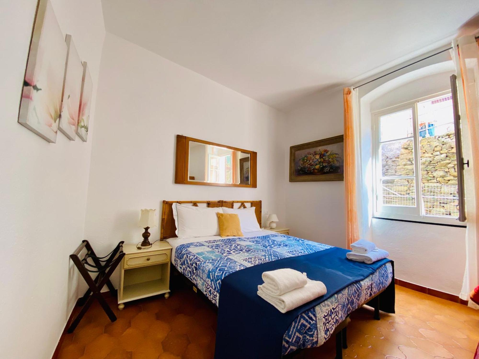 The Manarola Main Plaza Hotel ภายนอก รูปภาพ